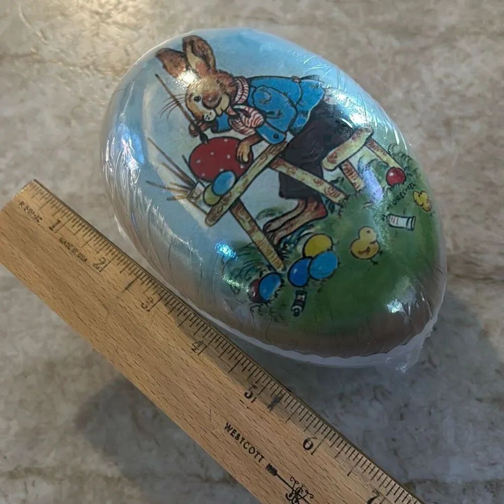 Easter Egg Candy Container - Picture 4 of 5